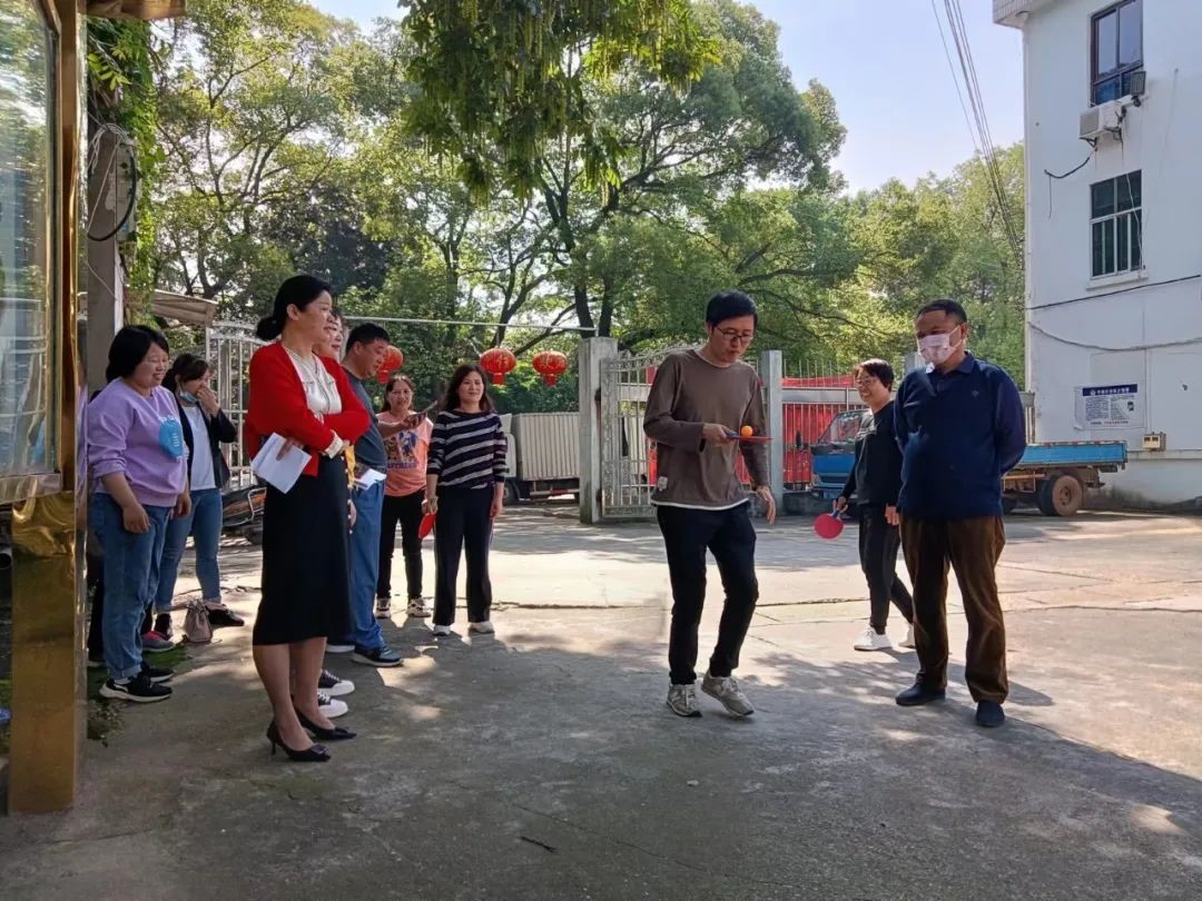 鳴翠湖公司舉辦乒乓球傳遞接力賽