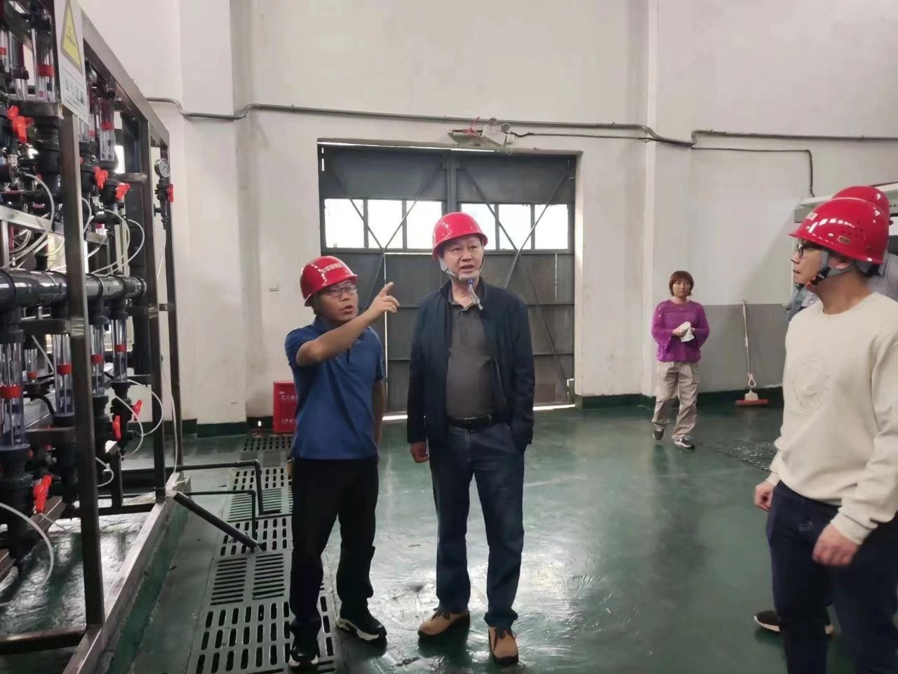 李祚文督導(dǎo)重點(diǎn)項(xiàng)目推進(jìn)及安全生產(chǎn)等工作